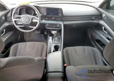 2021 Hyundai Elantra Sel z USA, uszkodzony, nr VIN 5NPLM4AG6MH002610